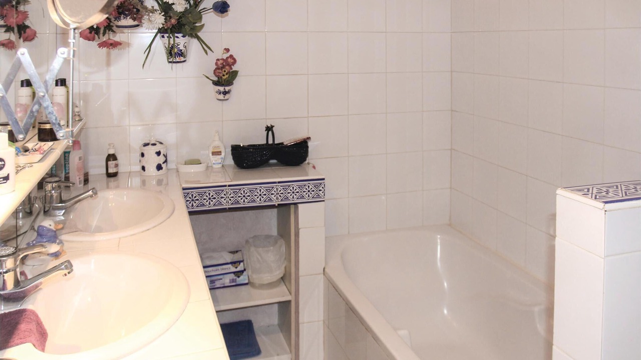 Photo of Bathroom in Saint-Andiol