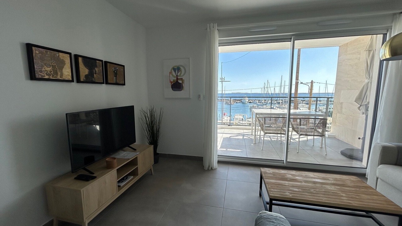 Photo of Livingroom in Marseillan