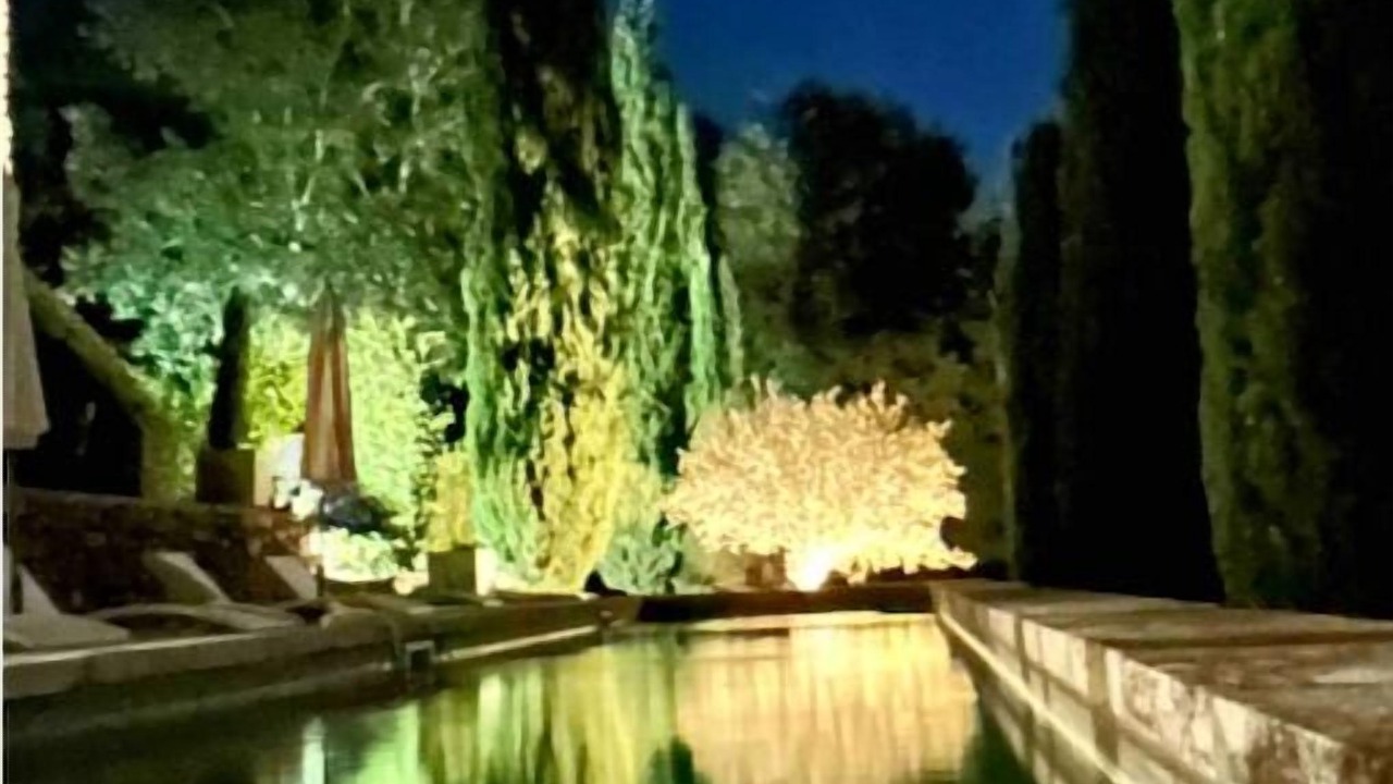 Photo of Outdoor in Aubais