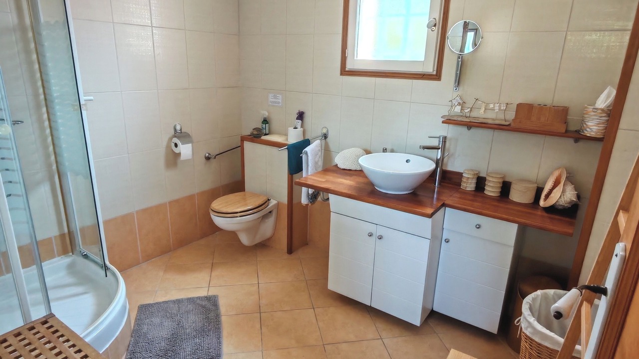 Photo of Bathroom in Ventabren