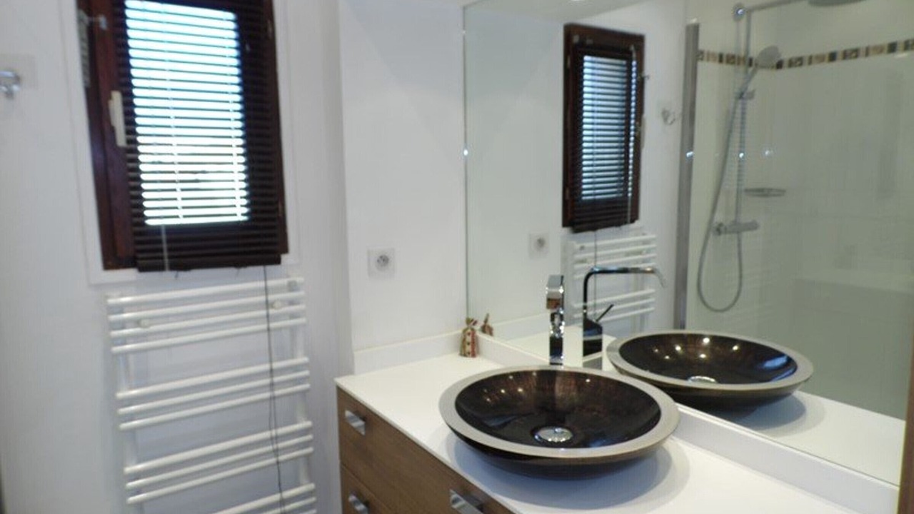 Photo of Bathroom in Marseillan