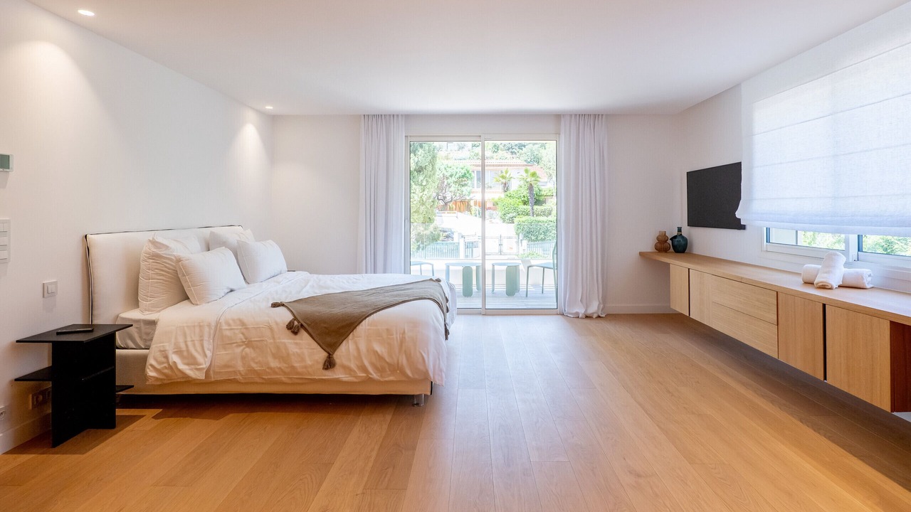 Photo of Bedroom in California - Pezou