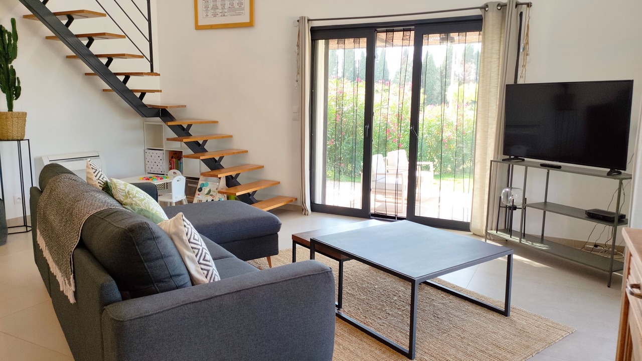 Photo of Livingroom in Maillane