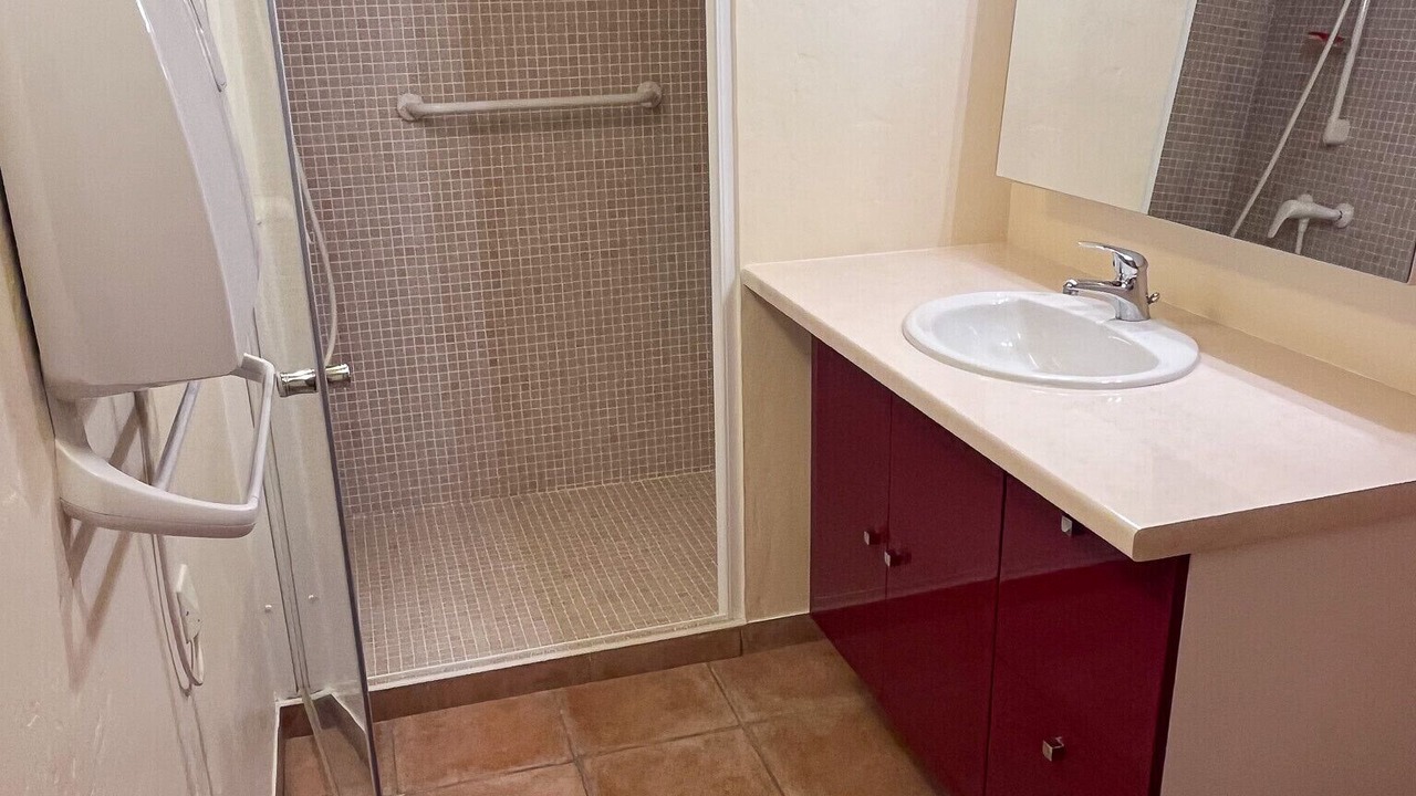 Photo of Bathroom in Saint-Raphael
