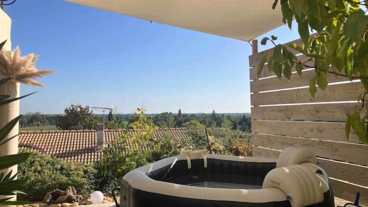 Photo of Outdoor in Bellegarde