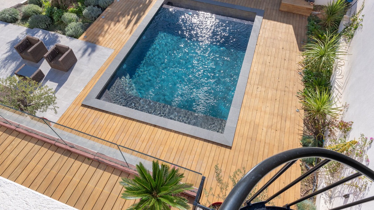 Photo of Outdoor in Les Baumettes