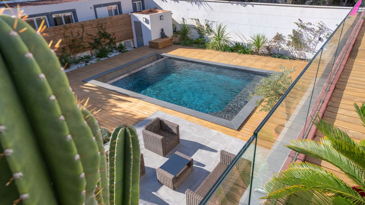 Photo of Outdoor in Les Baumettes