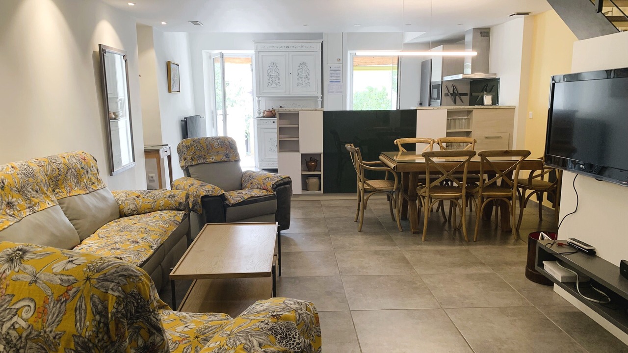 Photo of Livingroom in Eygalieres