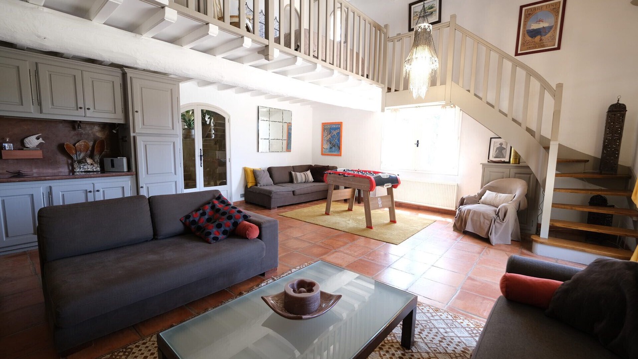 Photo of Livingroom in Saint-Chamas