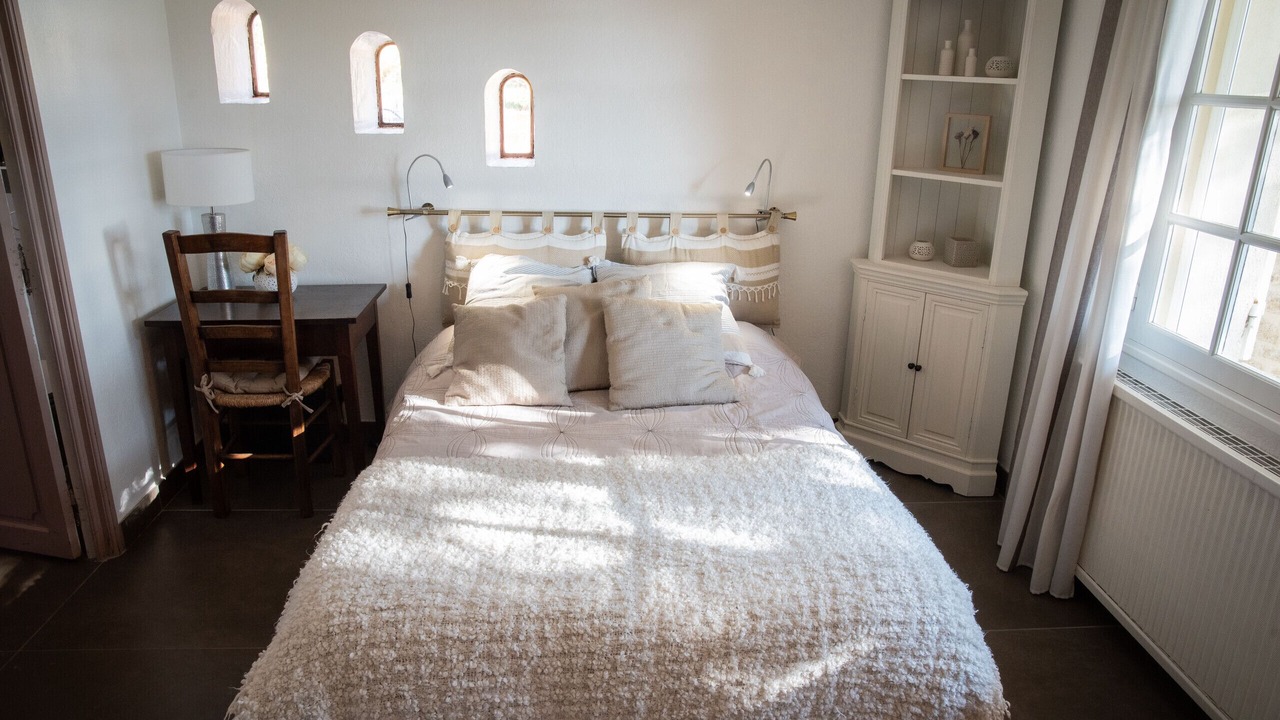 Photo of Bedroom in Saint-Chamas
