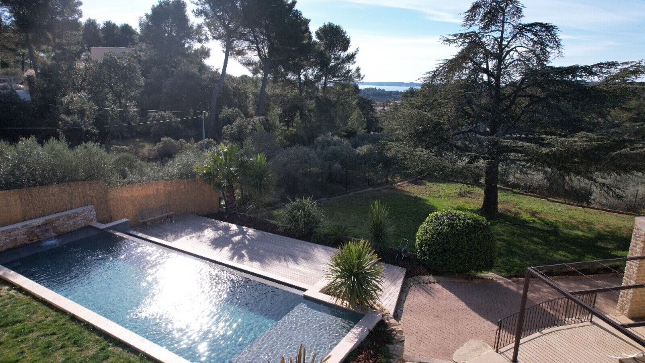 Photo of Outdoor in Saint-Chamas