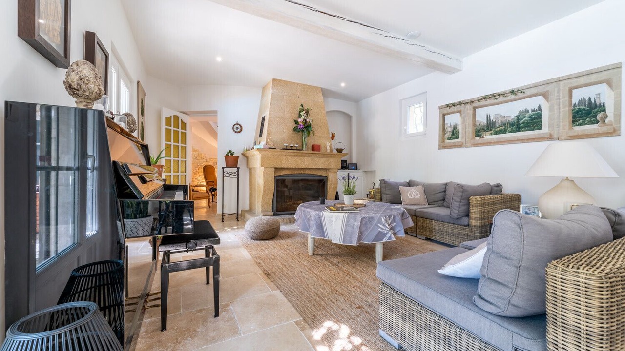Photo of Livingroom in Vernegues