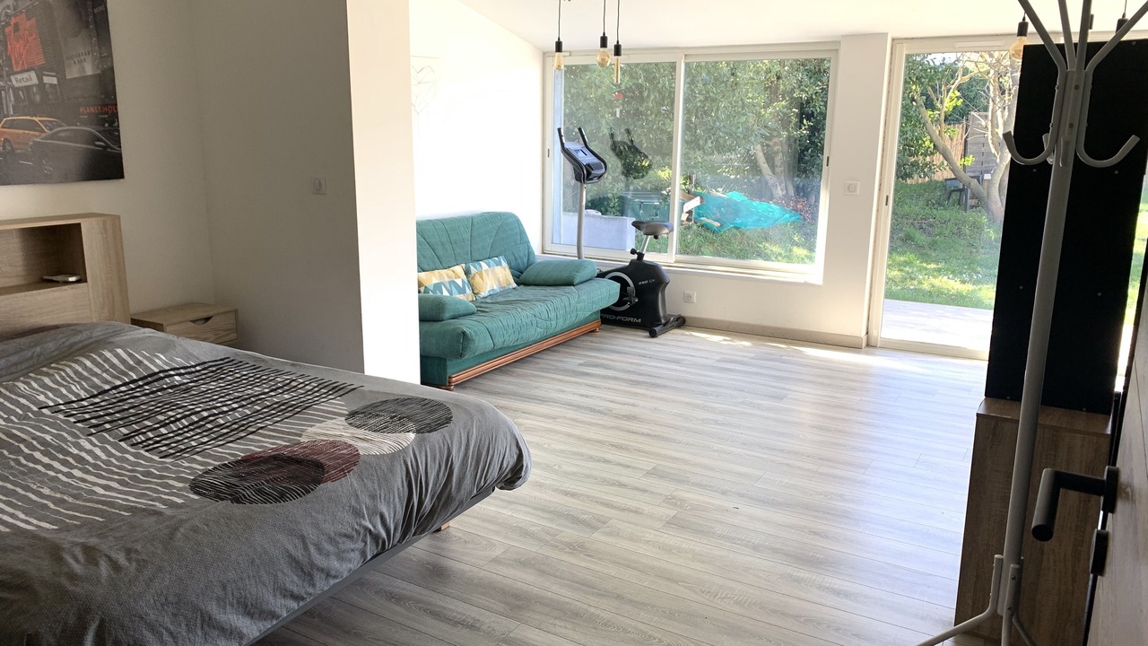 Photo of Bedroom in Gardanne
