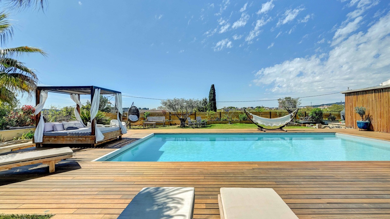 Photo of Outdoor in Est