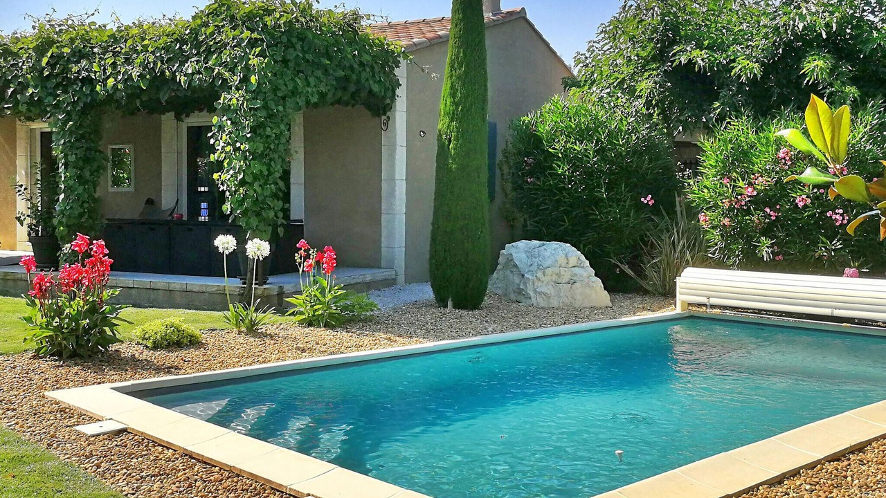 Photo of Outdoor in Maillane