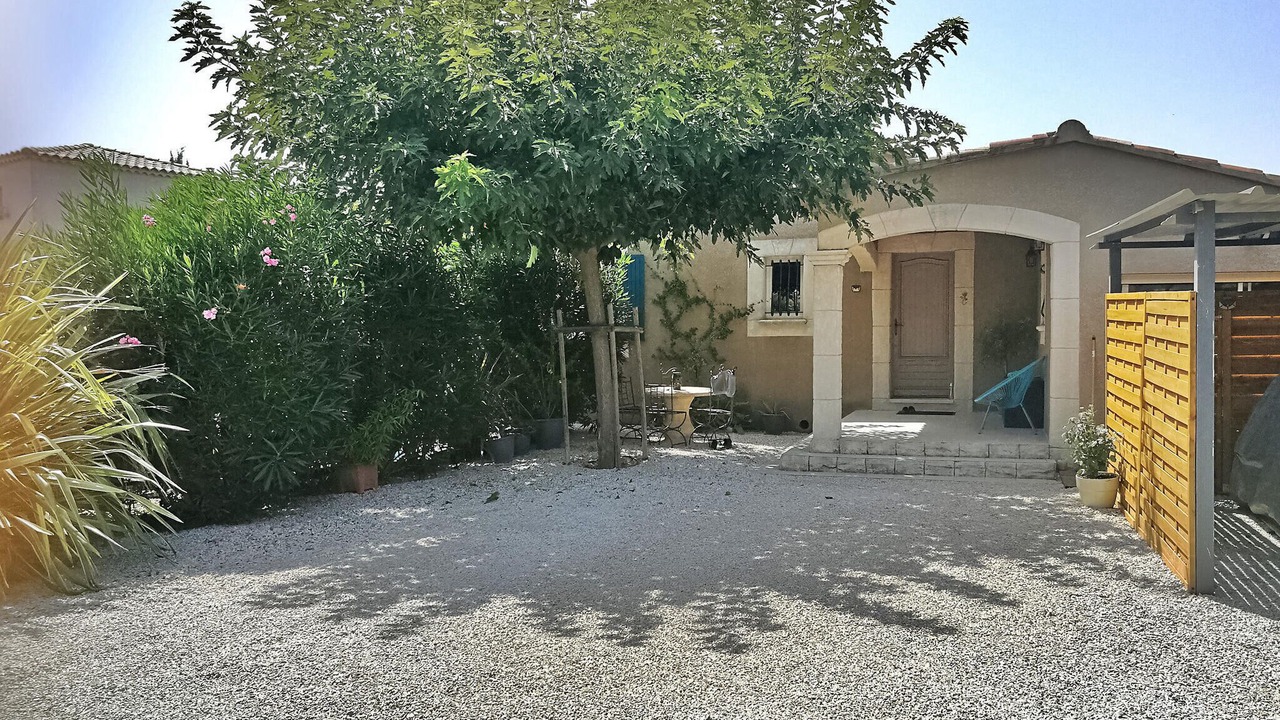 Photo of Others in Maillane