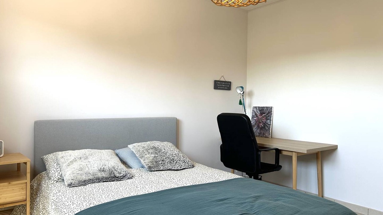 Photo of Bedroom in Bormes-Les-Mimosas