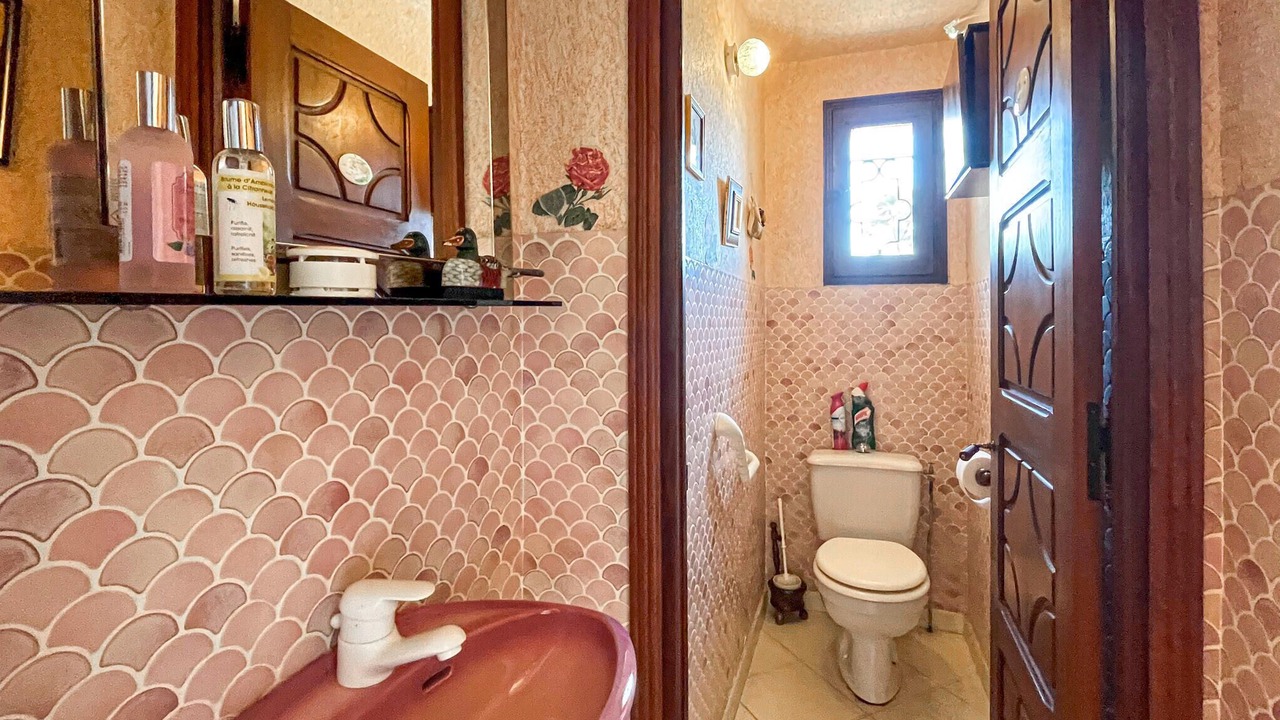 Photo of Bathroom in Cabrieres-dʼAigues
