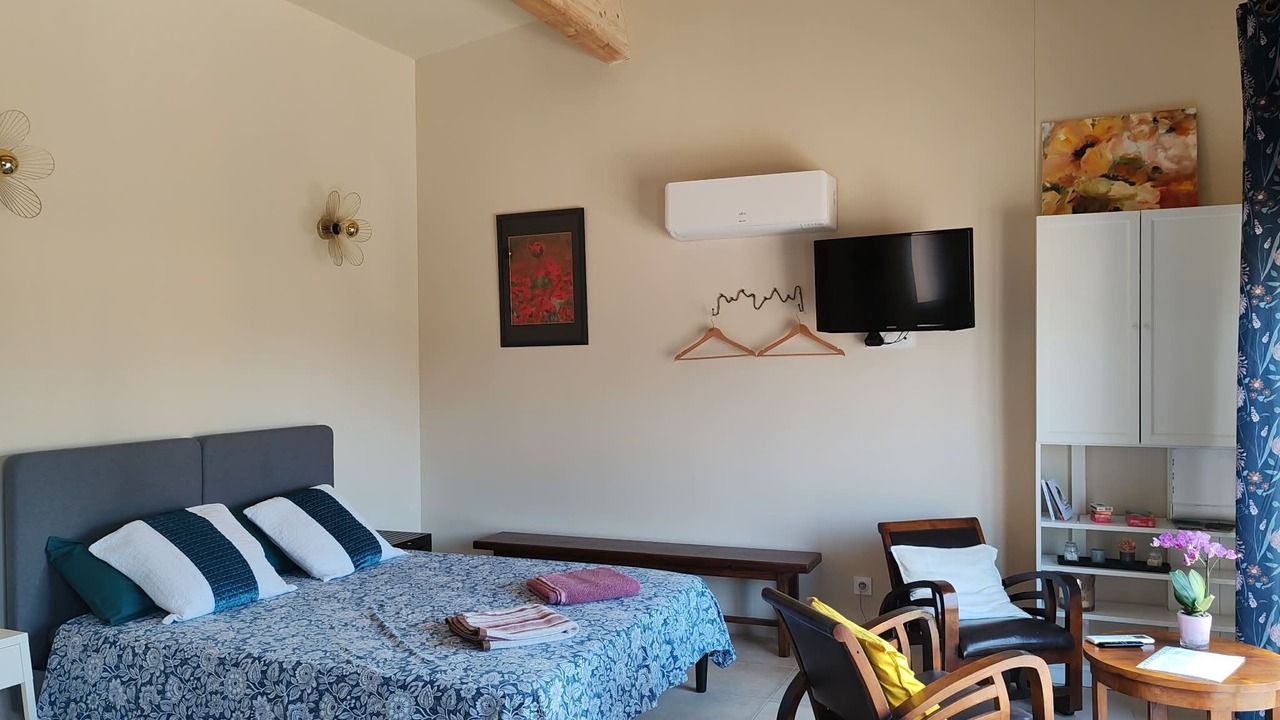 Photo of Bedroom in Crespian