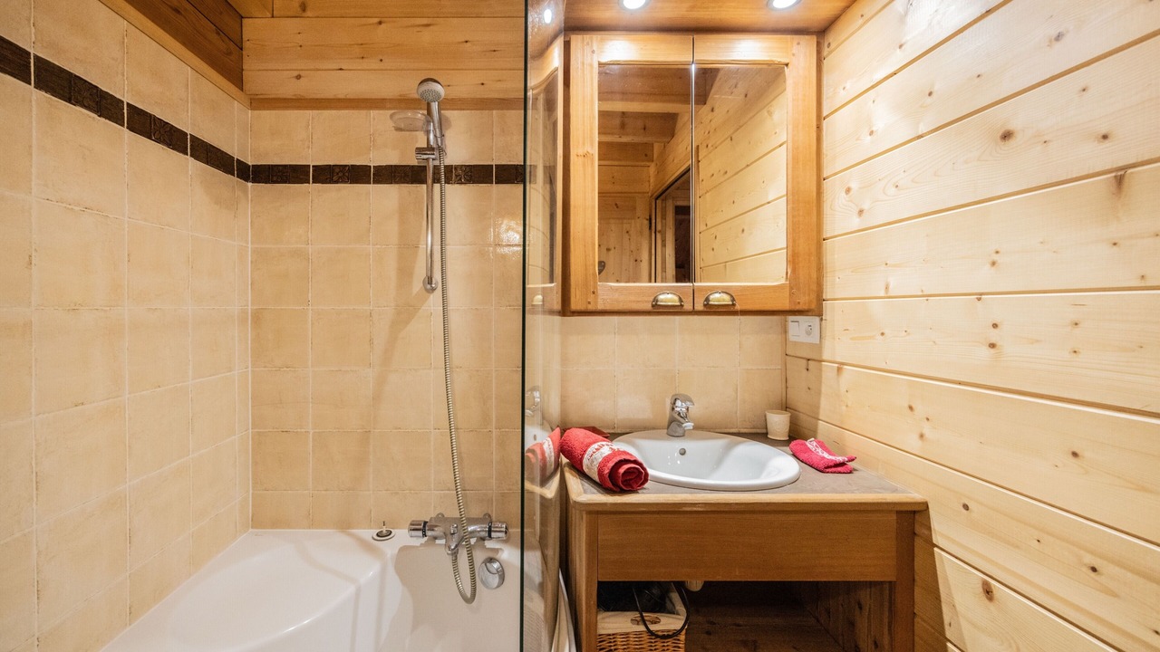 Photo of Bathroom in Les Claux