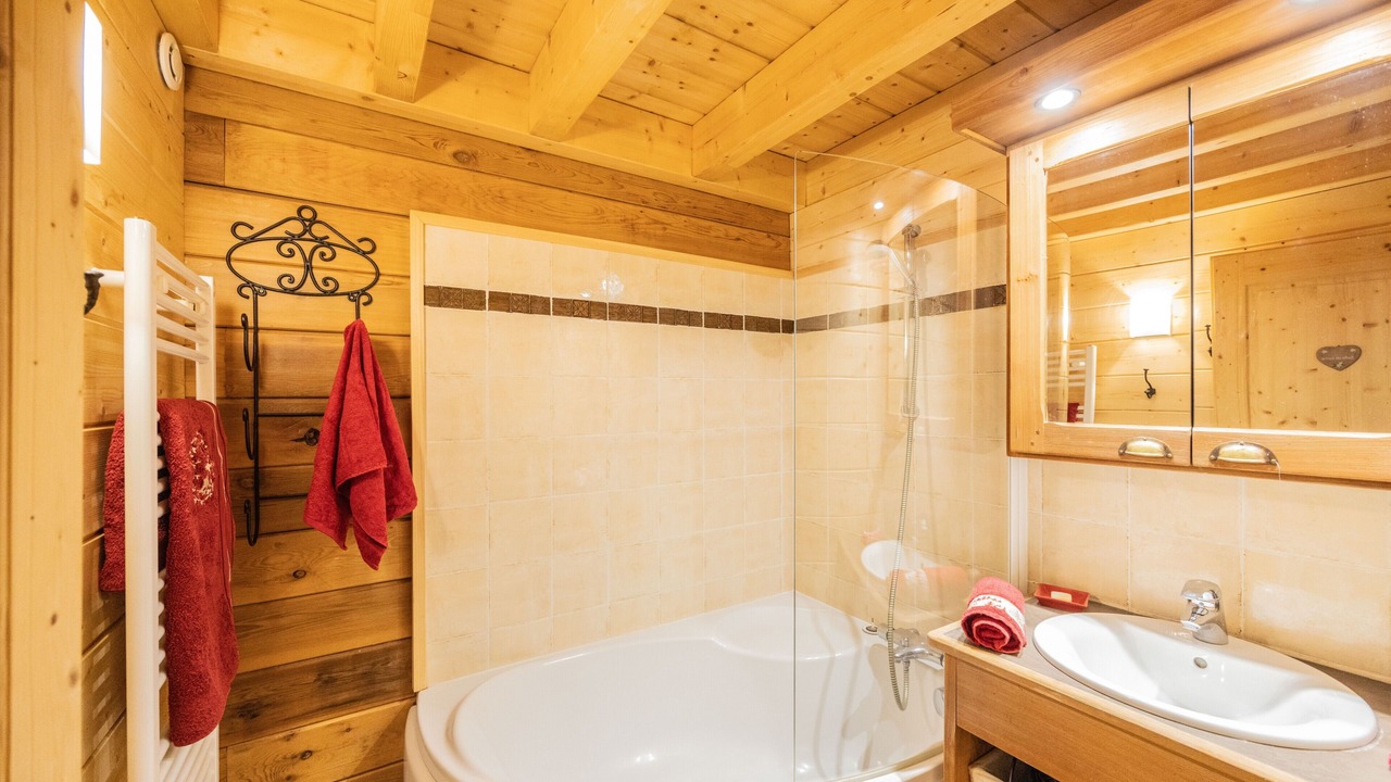 Photo of Bathroom in Les Claux