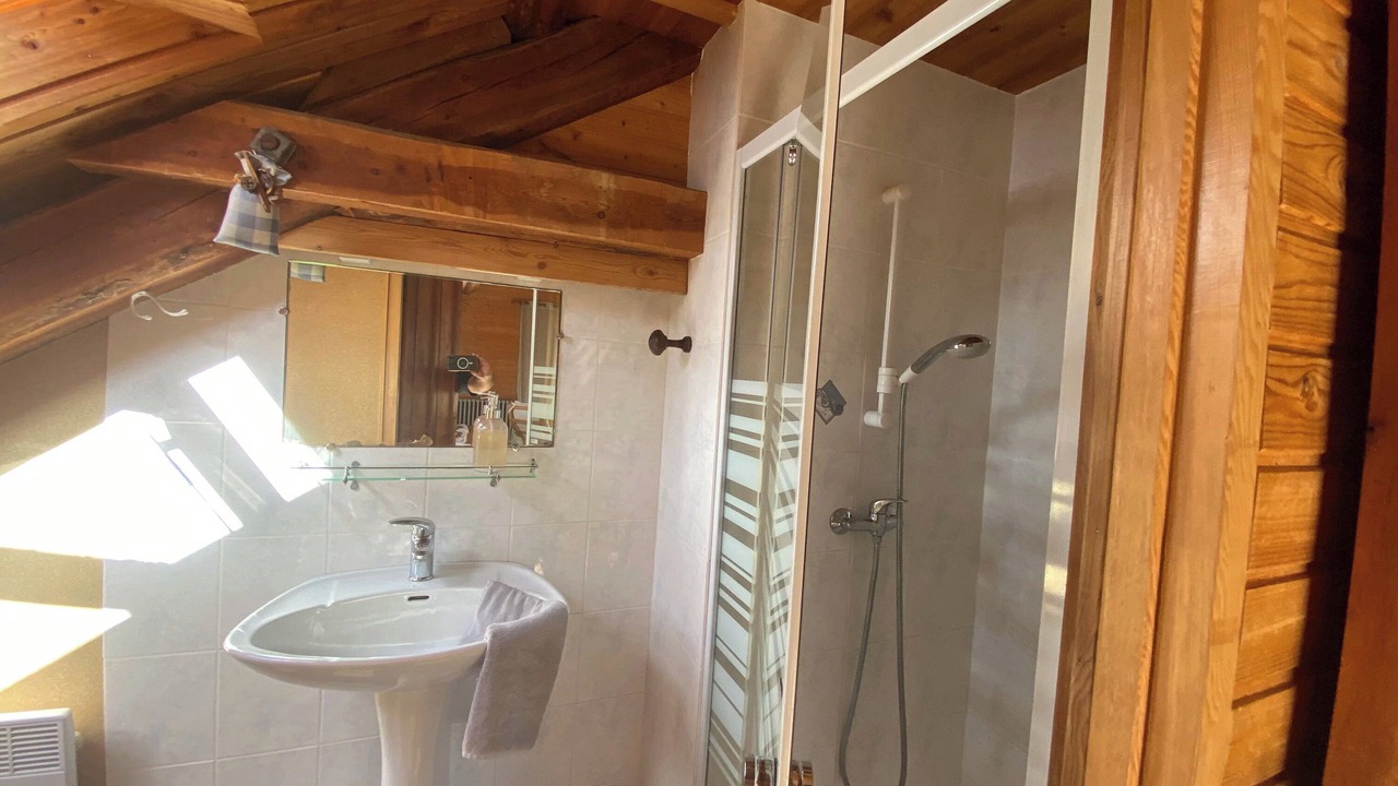 Photo of Bathroom in Molines-en-Queyras