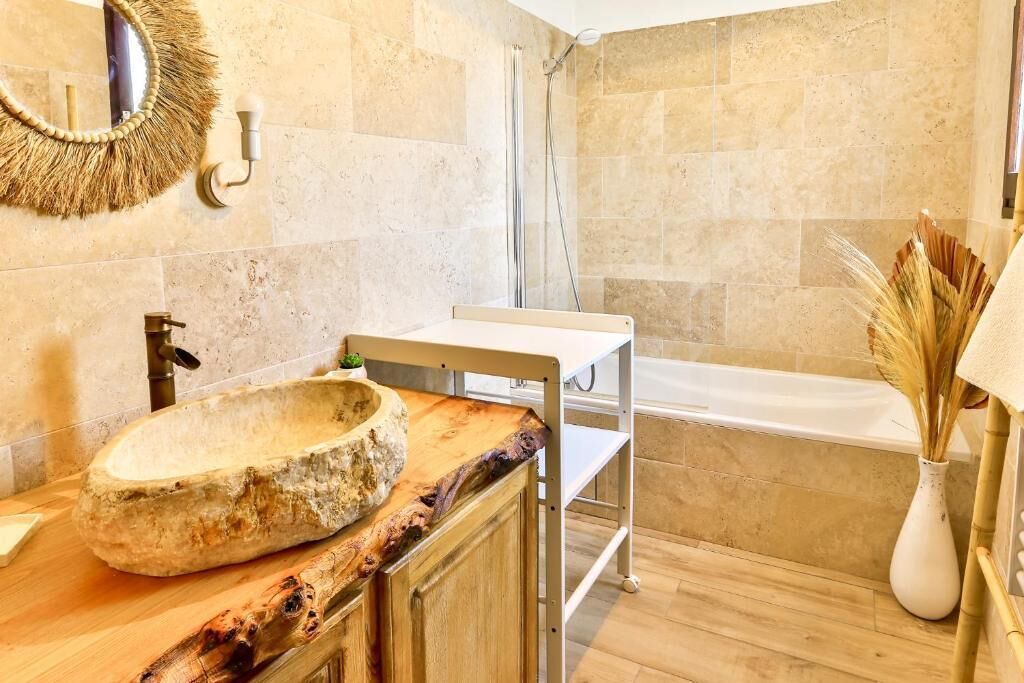 Photo of Bathroom in Graveson