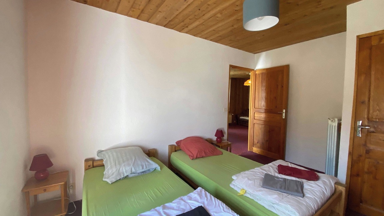 Photo of Bedroom in Molines-en-Queyras