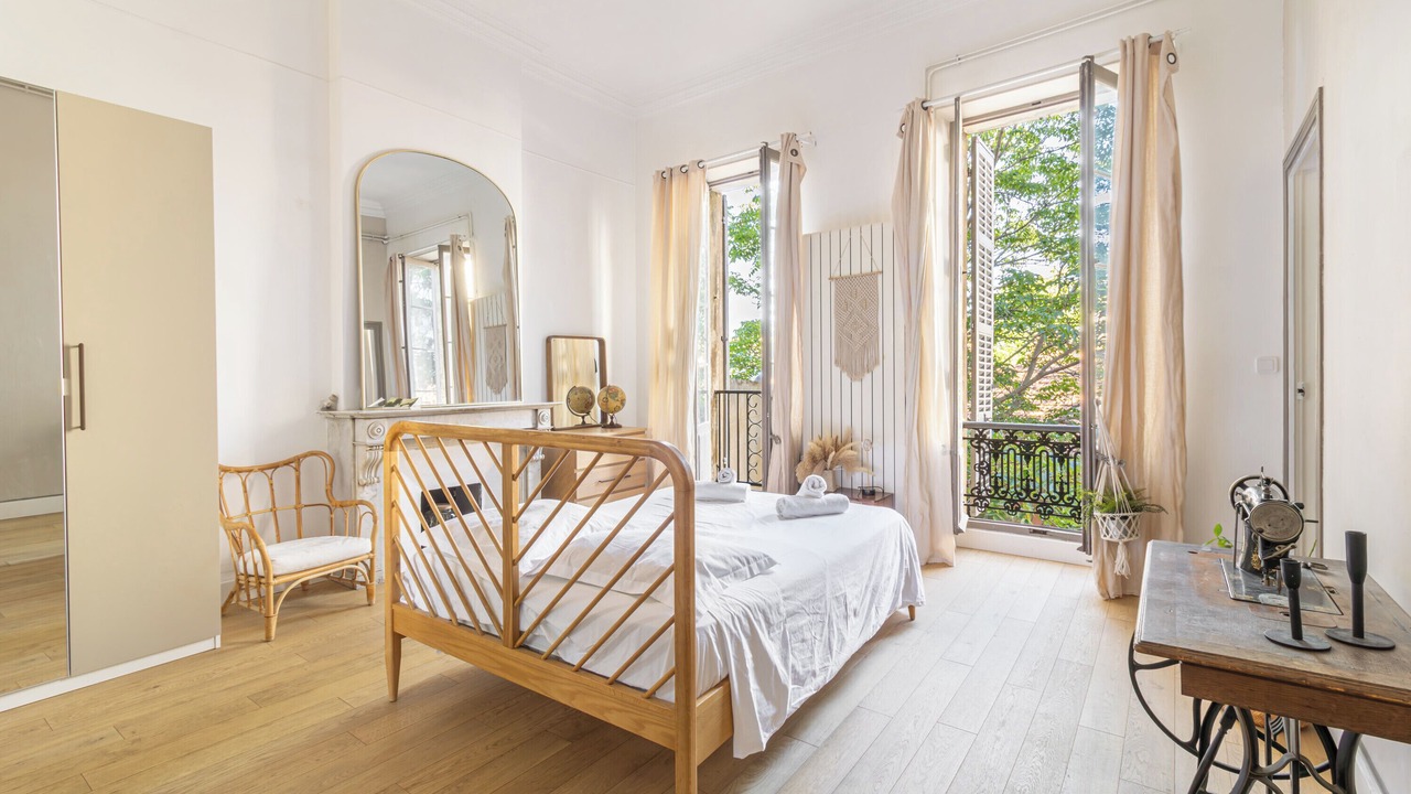 Photo of Bedroom in Palais de justice