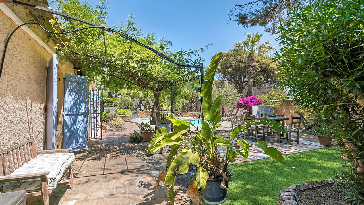 Photo of Outdoor in Saint-Tropez