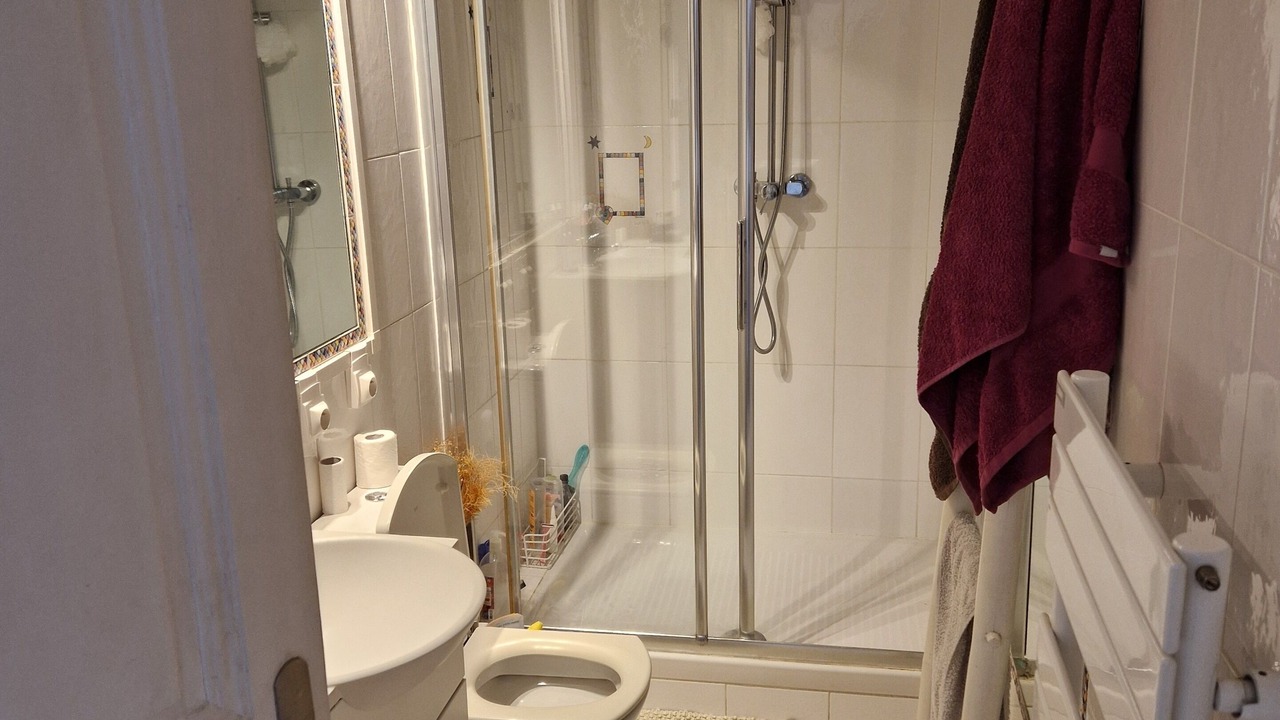 Photo of Bathroom in Le Camas