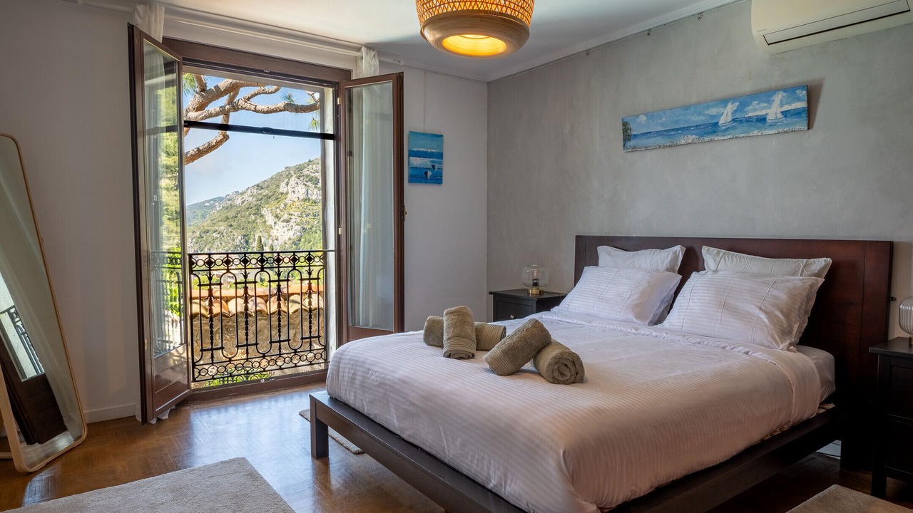 Photo of Bedroom in Eze