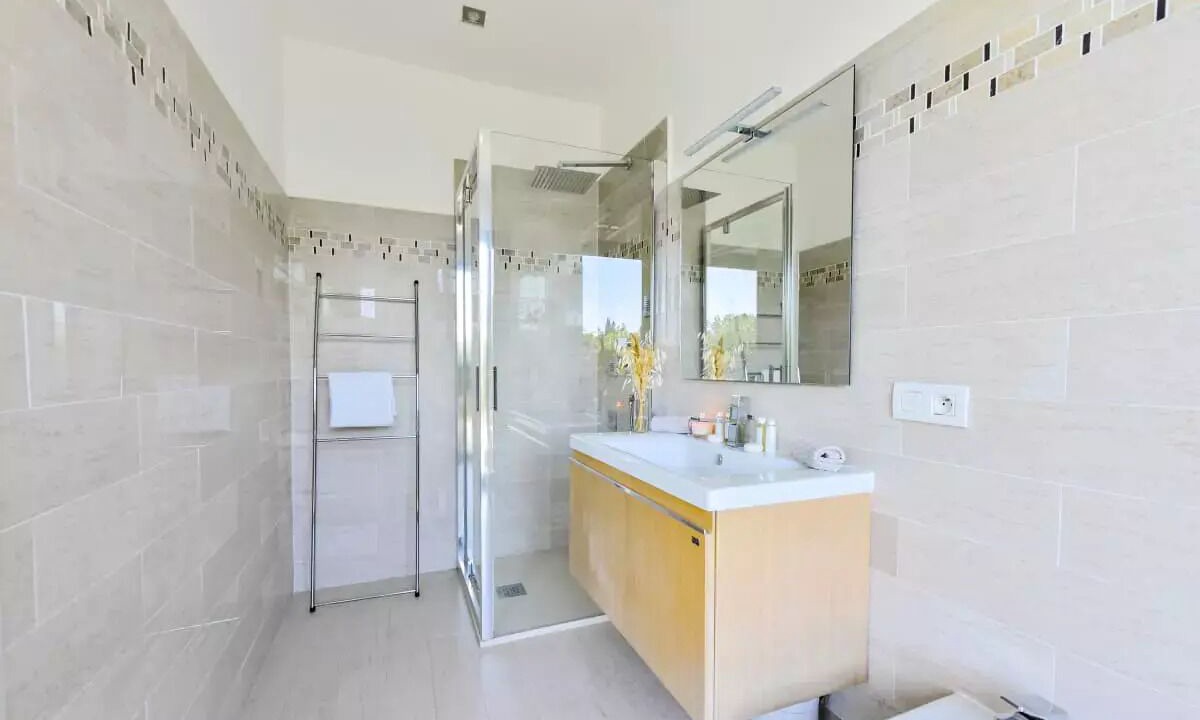 Photo of Bathroom in Mandelieu-La-Napoule