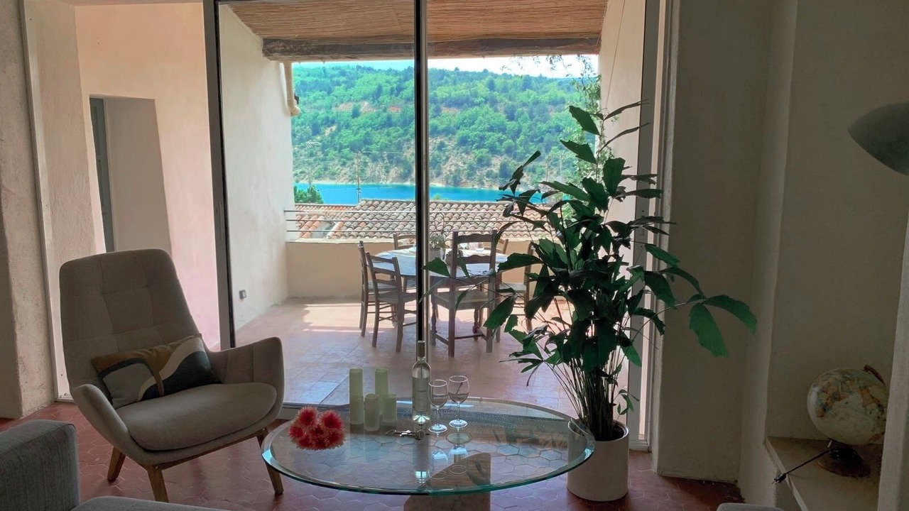 Photo of Livingroom in Bauduen