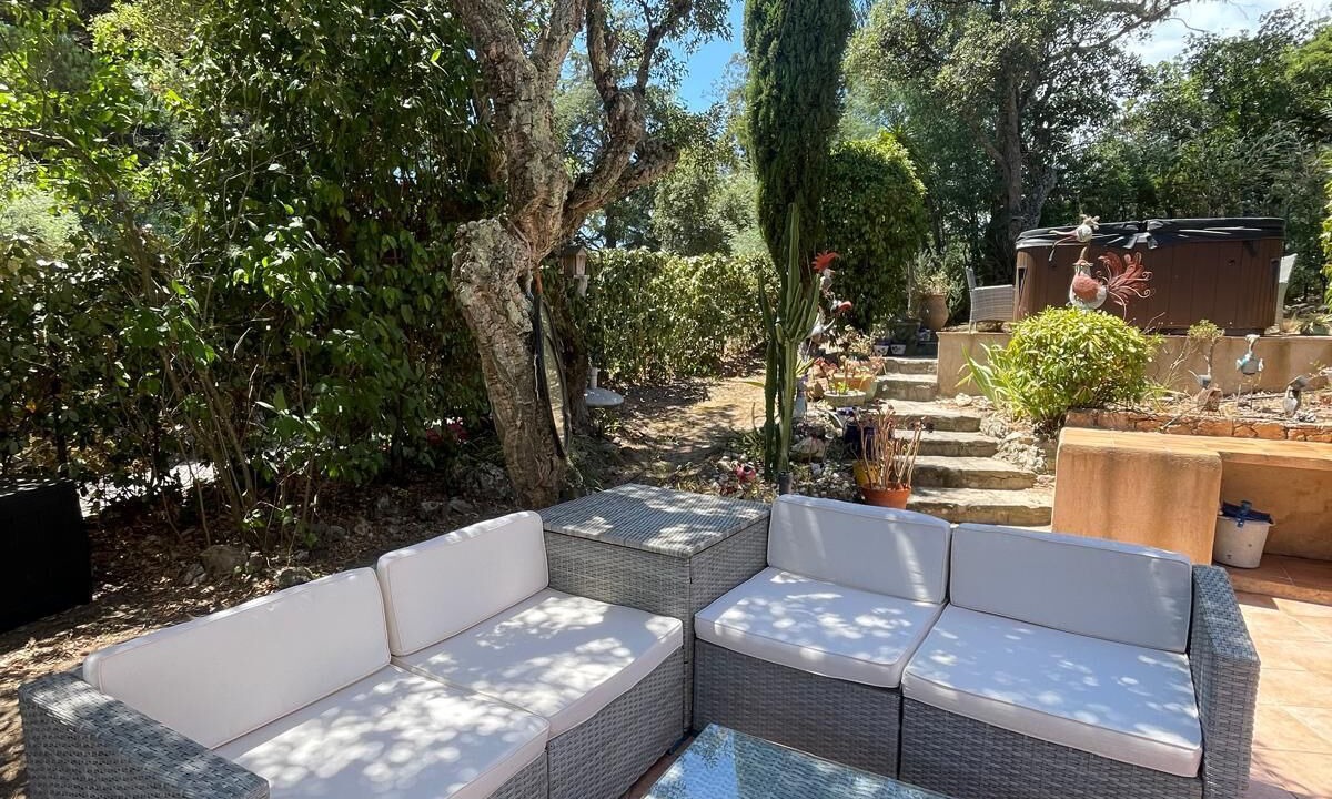 Photo of Patio Balcony in Guerrevieille
