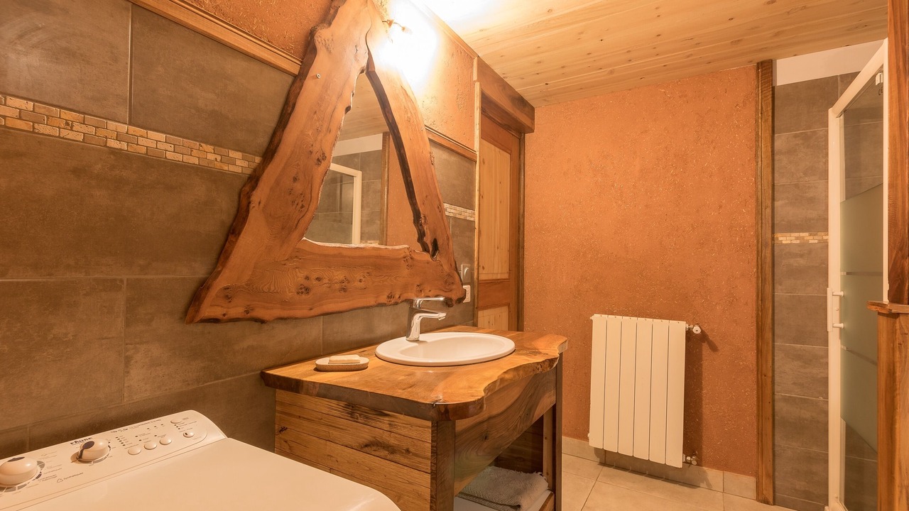 Photo of Bathroom in Saint-Paul-sur-Ubaye