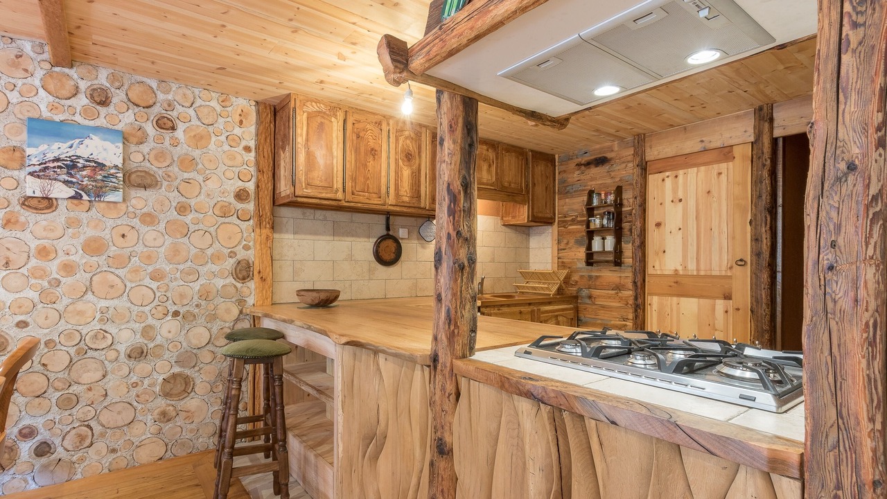 Photo of Kitchen in Saint-Paul-sur-Ubaye
