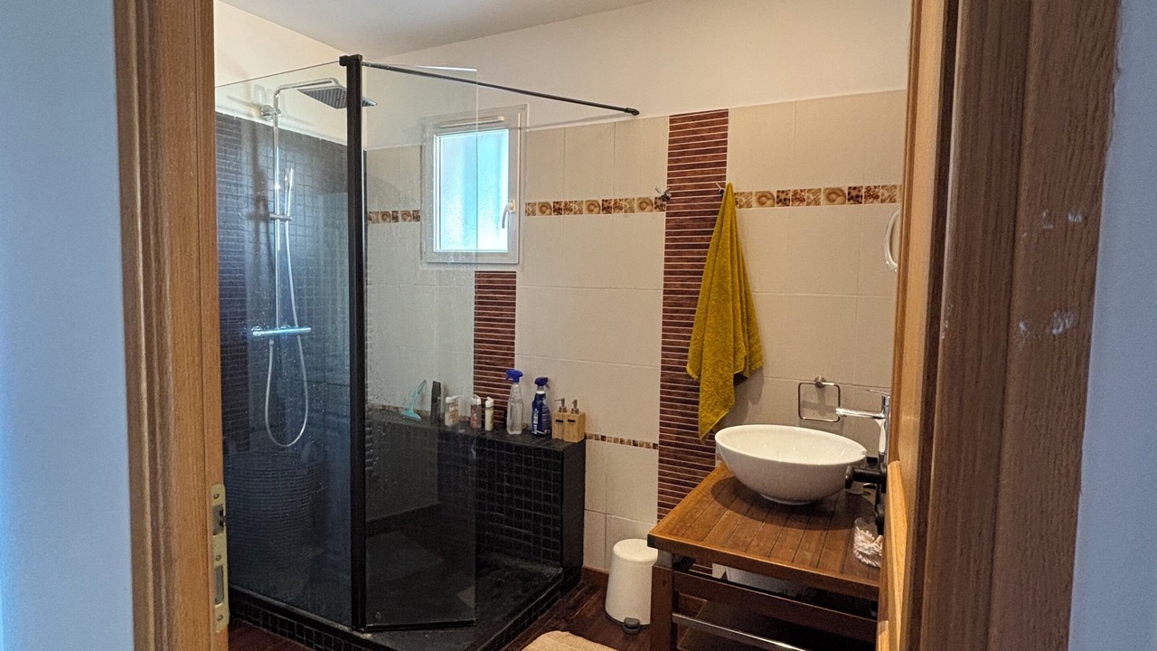 Photo of Bathroom in Le Pharo