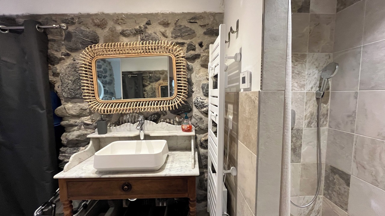 Photo of Bathroom in Saint-Etienne-de-Tinee