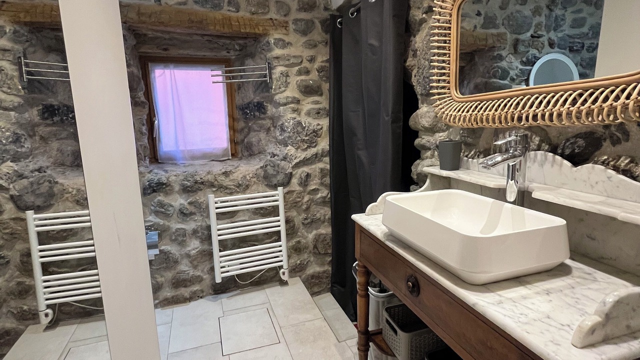 Photo of Bathroom in Saint-Etienne-de-Tinee