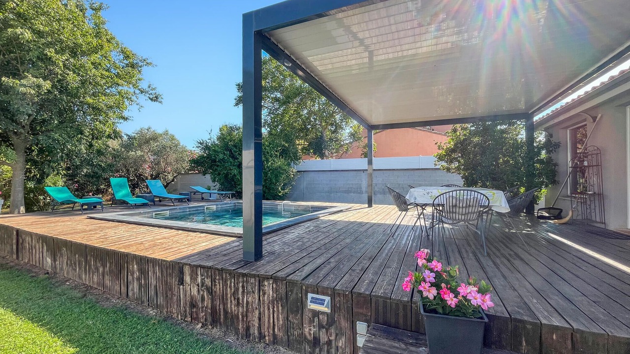 Photo of Outdoor in Arles