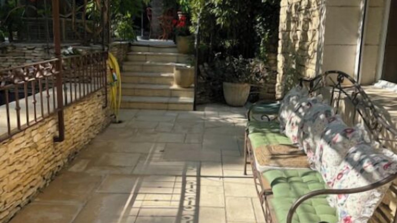Photo of Patio Balcony in Orgon