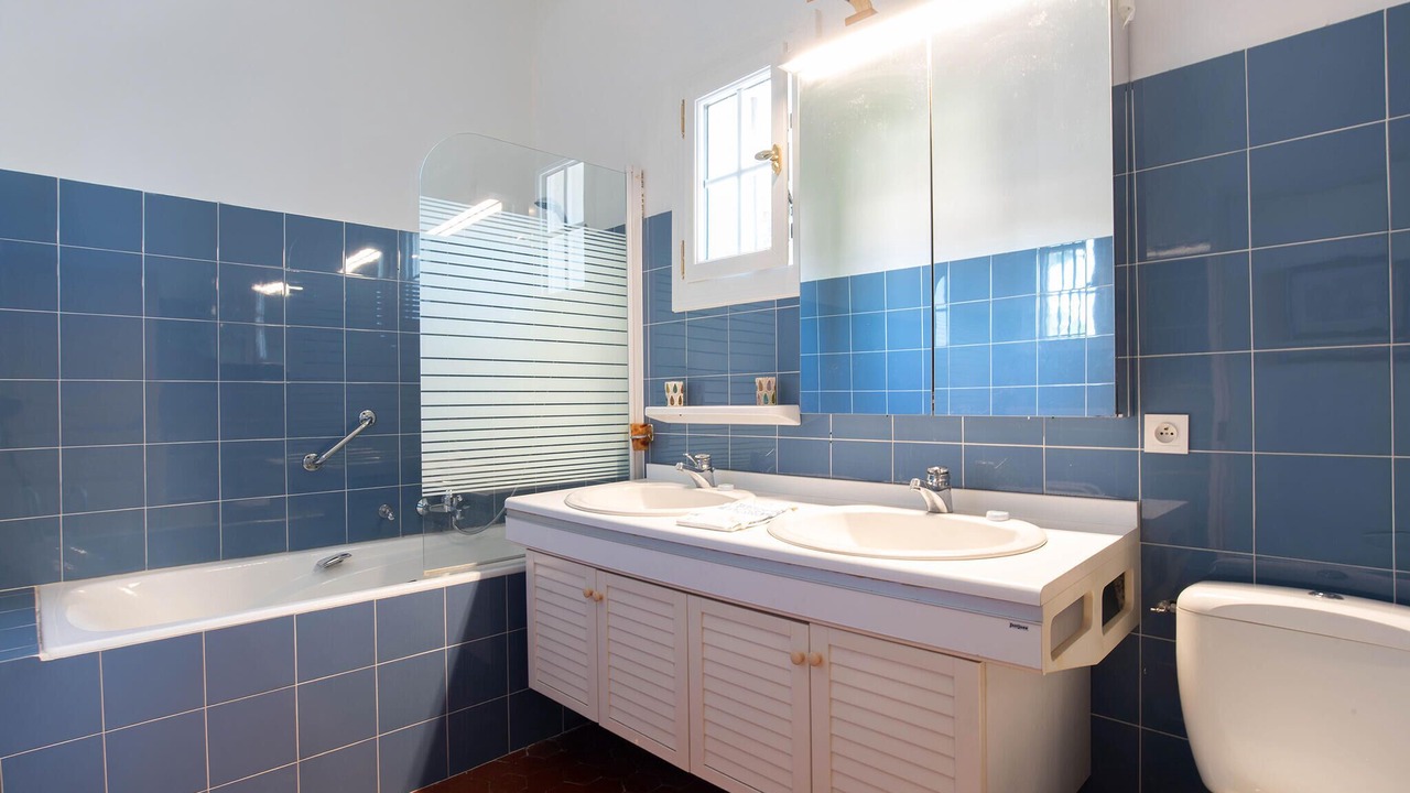 Photo of Bathroom in Tourrettes