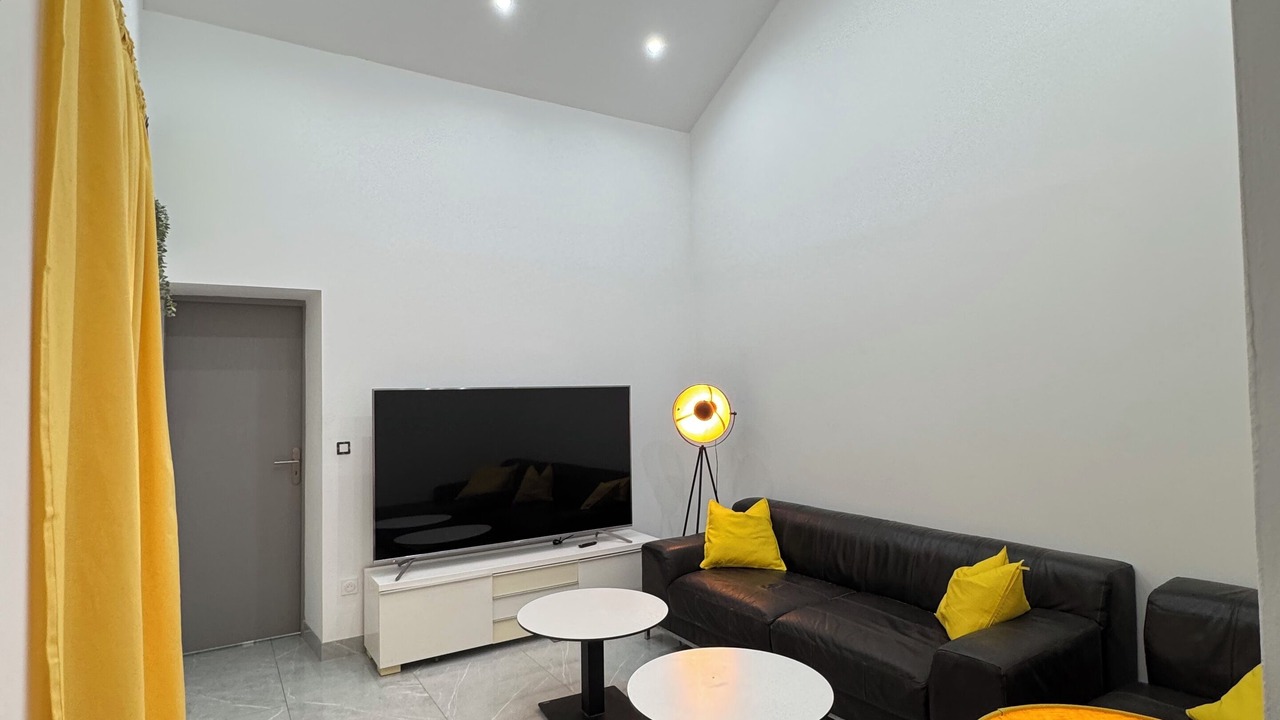 Photo of Livingroom in Route de Beaucaire