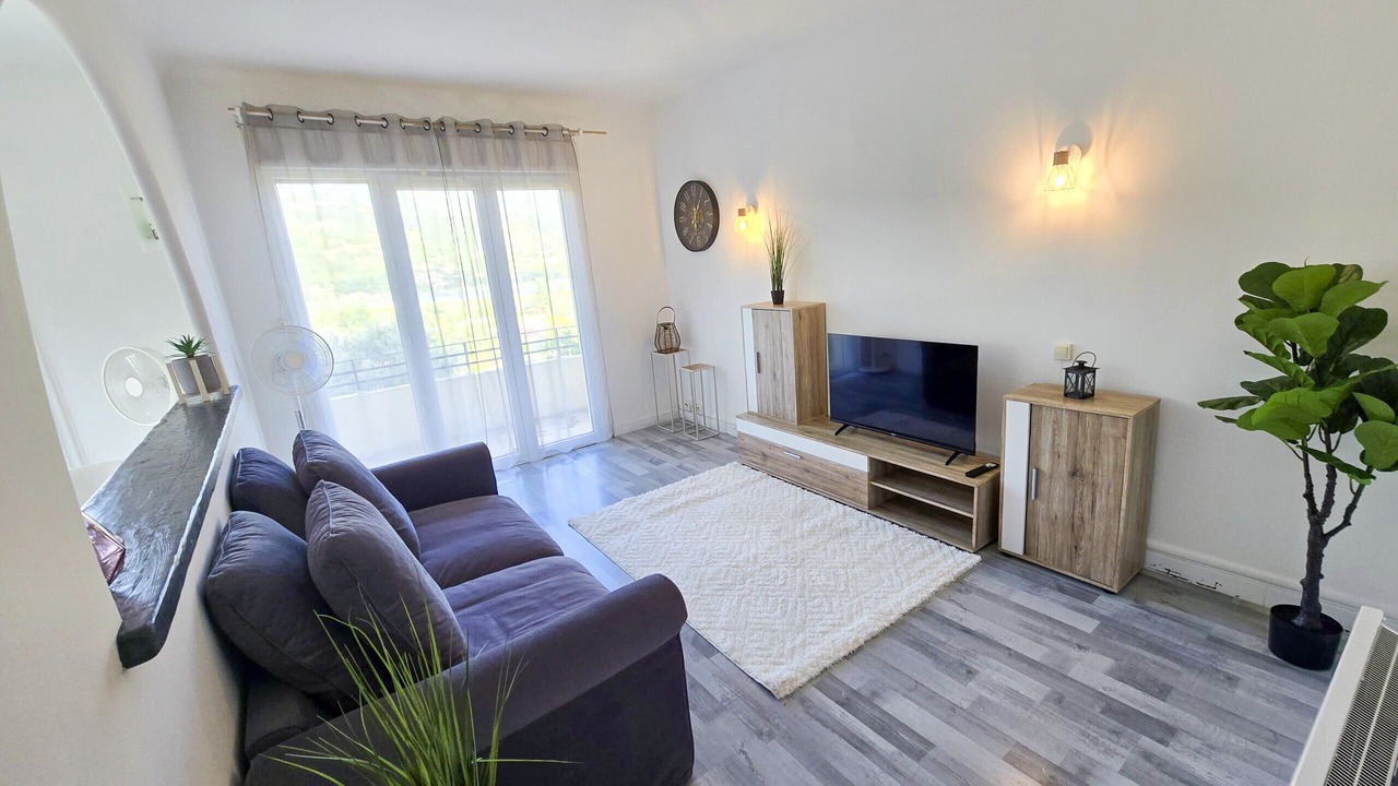 Photo of Livingroom in Chateau-Arnoux-Saint-Auban
