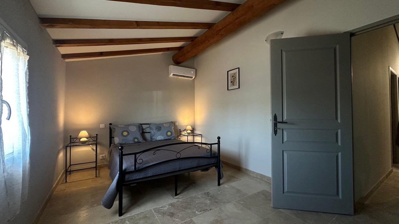 Photo of Bedroom in Tarascon