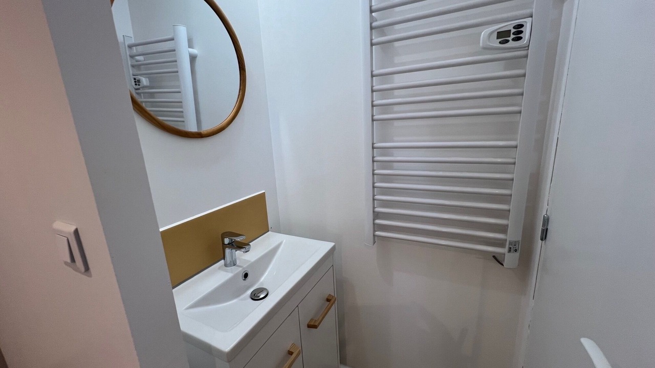 Photo of Bathroom in Arles
