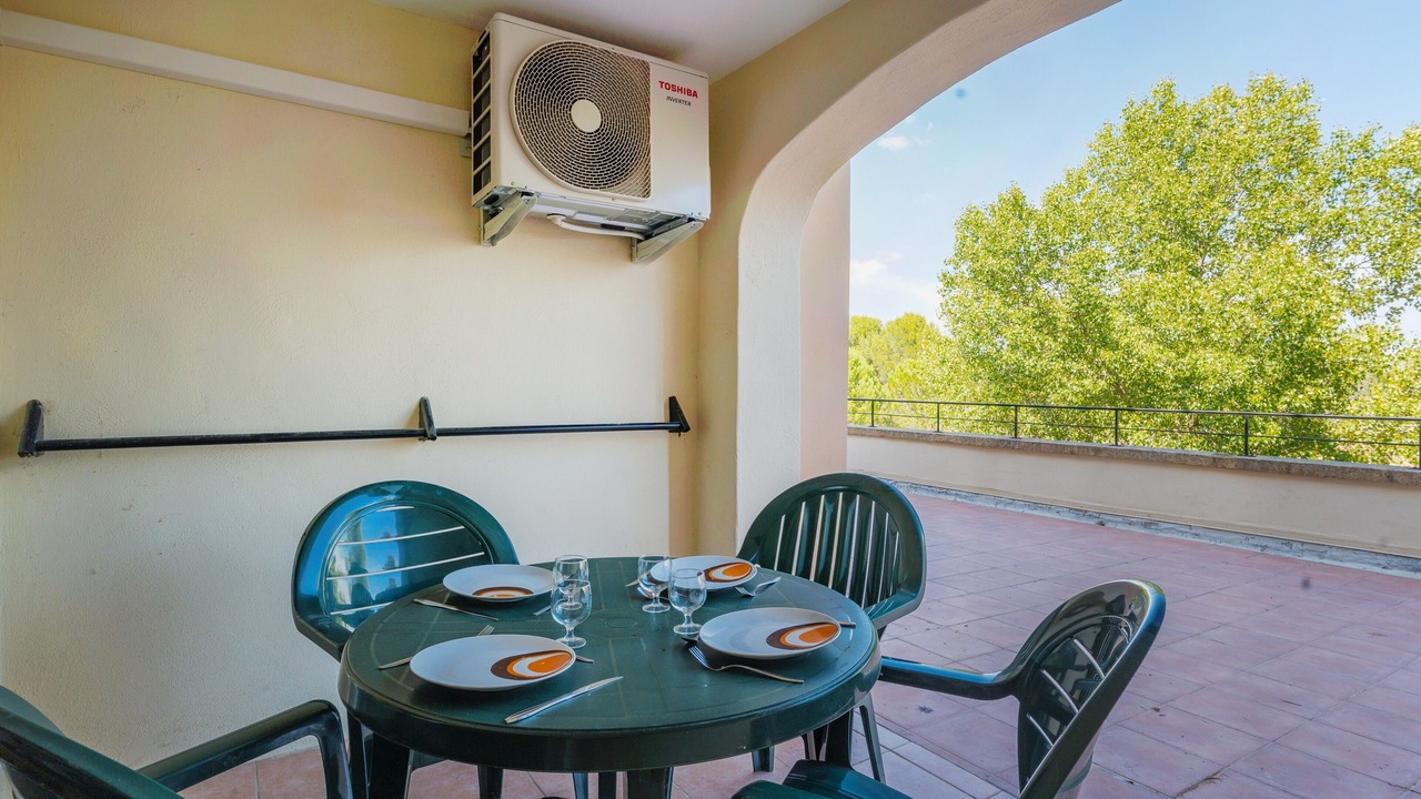 Photo of Outdoor in Pont Royal