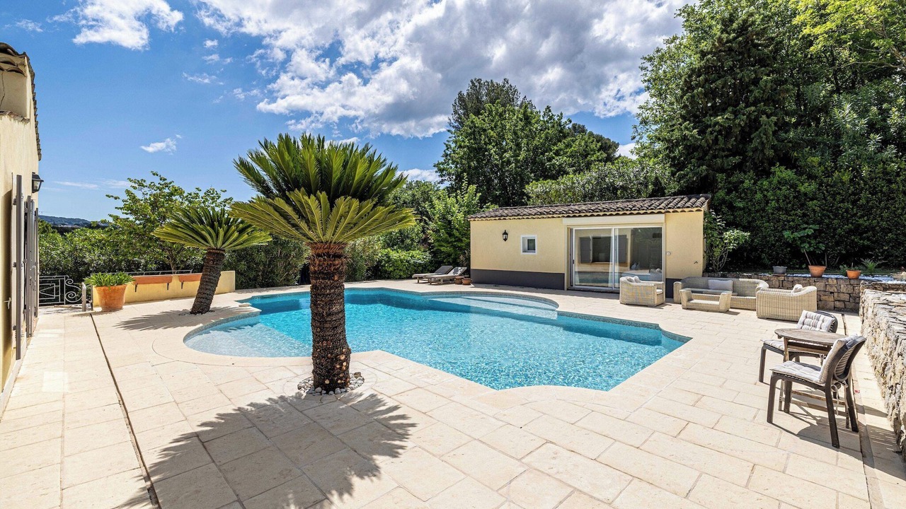 Photo of Others in Mougins