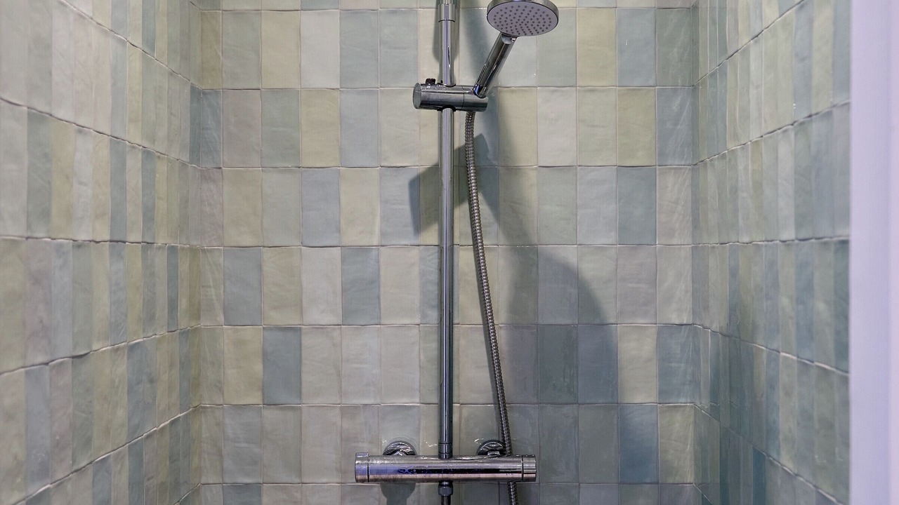 Photo of Bathroom in Roucas-Blanc